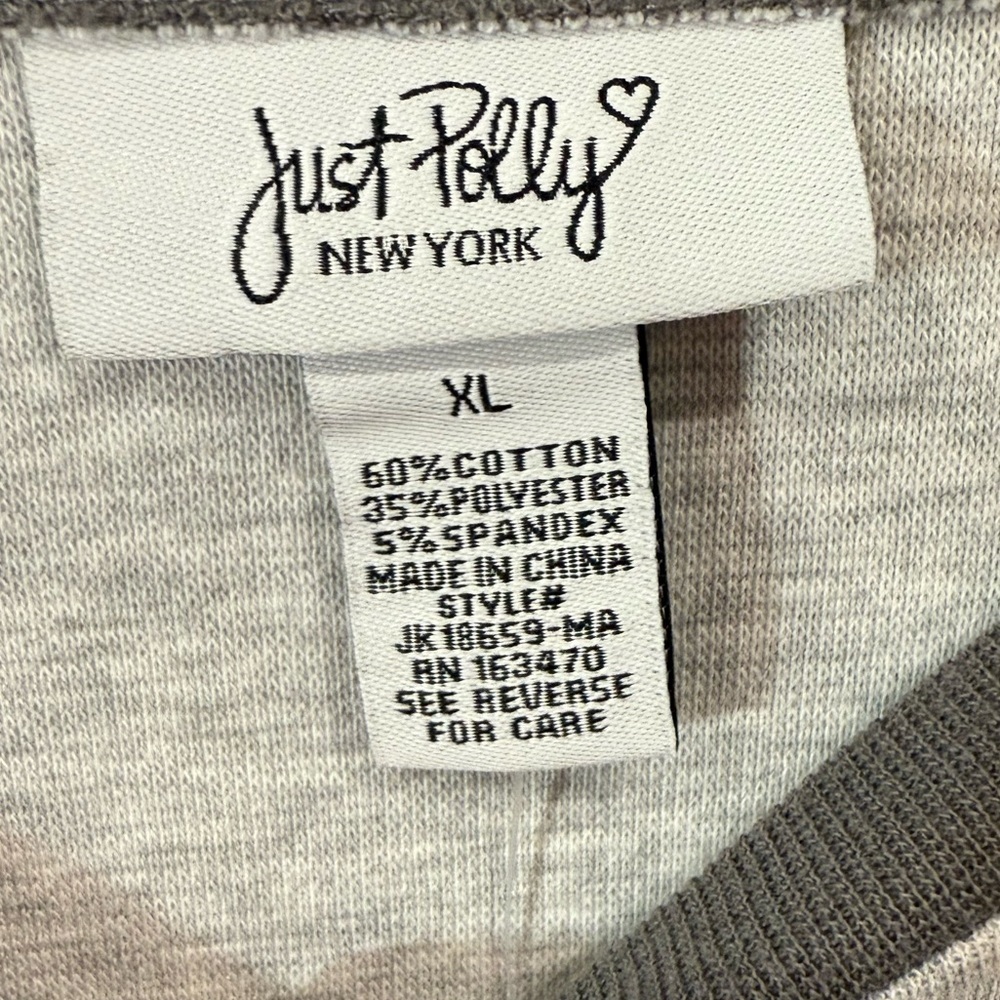 Just Polly NYC Cropped Long Sleeve Top Gray Raglan Graphic Tee XL Streetwear - Picture 6 of 9